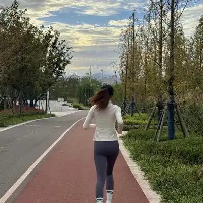 邵飞